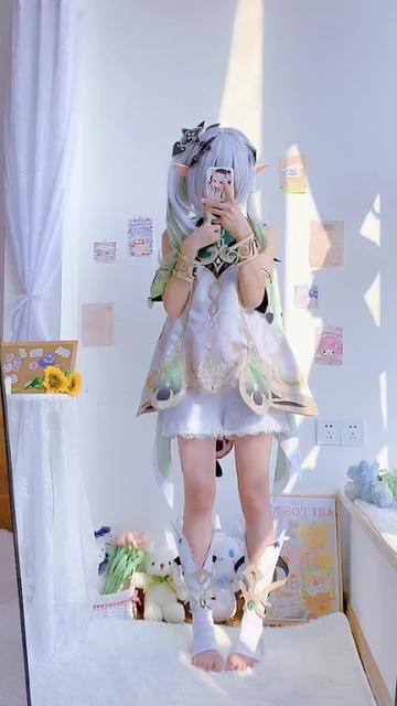 越南COSER ZinieQ，精美写真壁纸合集