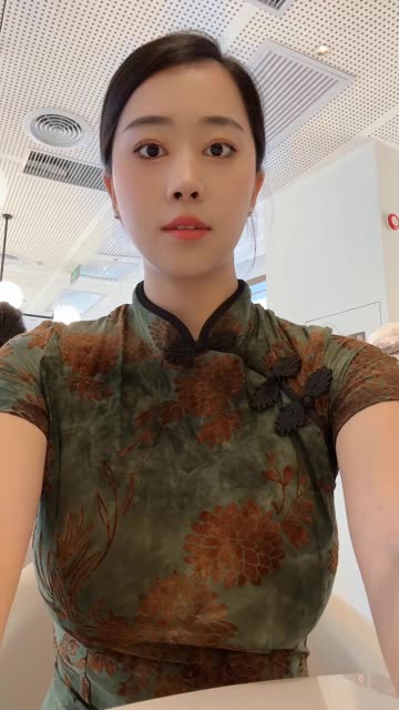 网红张贺玉防护服搭档揭秘，另一个网红到底是谁？