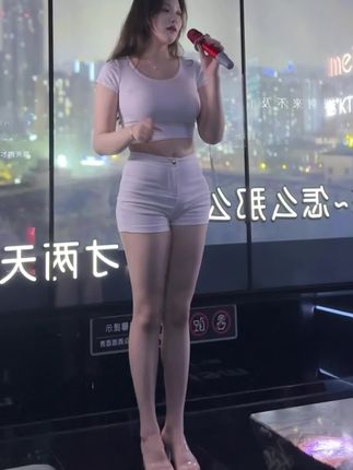 可可西yyy微密圈视频合集，高清画质展现完美身材曲线