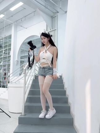 不呆猫最新Cosplay作品，兔子女友等精彩欣赏