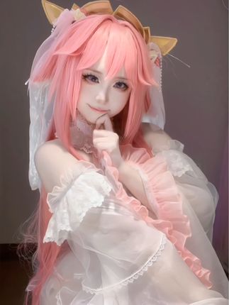 Nyako 喵子 cosplay 初音白兔网袜少女，特别礼物般的可爱