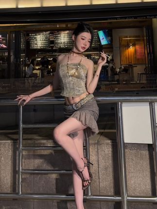 黎允熙baby微密圈女仆装，她的萌妹形象俘获人心