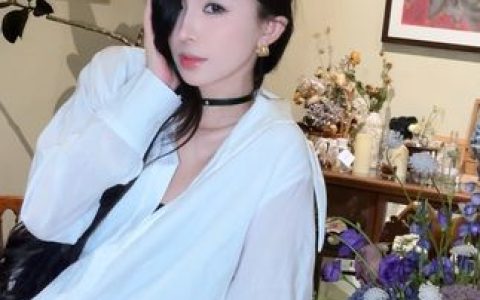 李嘉欣97写真集，标准御姐的精美拍摄作品