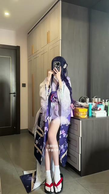 著名coser Potato Godzilla化身性感的“奶牛美人”性感美丽风情万种，奶牛美人cosplay写真